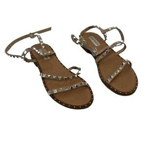 Color Line Trapp Steve Madden | Shoes | Steve Madden Skyler Tan Studded Gladiator ...